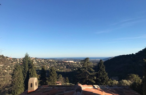 Grasse Apartamento | La Marjolaine - Hermosas 3 habitaciones con terraza orientada al sur