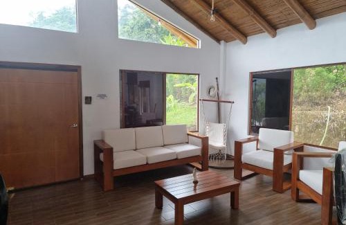 Puerto Quito Villa | La Marujita villa de campo