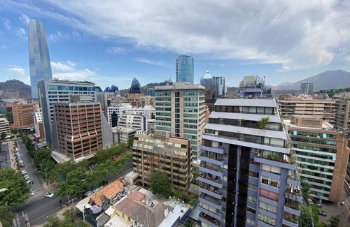 El Golf Apartamento | La mejor ubicación en barrio El Golf!