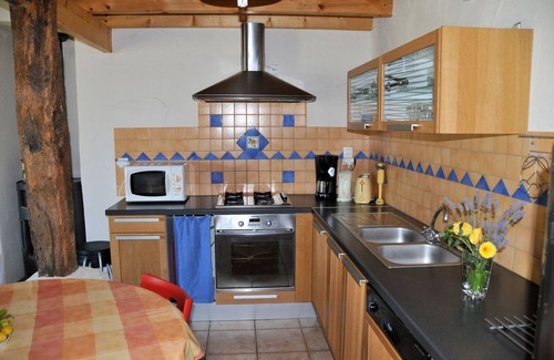 Saint-Hilaire-la-Foret Casa | La Mésange - Cabaña 5 personas con piscina cubierta climatizada