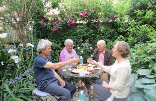 Foix Cama Y Desayuno | La Mirandole