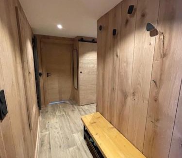 Mont-de-Lans Apartamento | La Montagne 2 ALPES 12 pers standing skis au pied