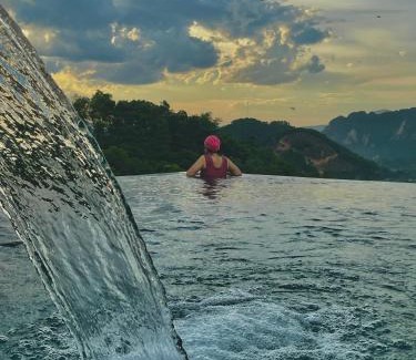 Luong Son Casa | La Montana De Luong Son