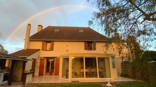 Notre-Dame-de-l'Isle Casa | La nébuleuse