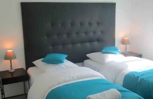 Eclassan Casa | La p'tite maison du Chateau