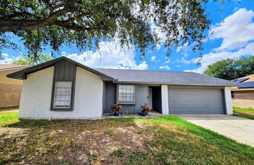 Palmhurst Casa | La Palma - Beautiful home in Mission, TX