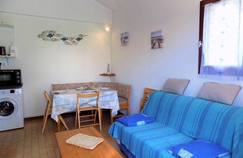 Les Mathes Apartamento | La Palmyre - BRIGHT TERRACED VILLA - garden - SHARED POOL