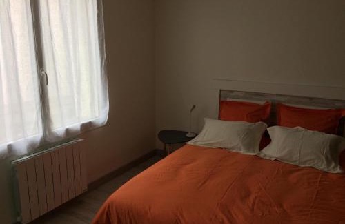 Saintes Casa | La parenthèse