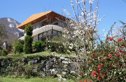 Le Bourget-du-Lac Apartamento | Alquiler con encanto "LA PARENTHESE" vista al lago y montaña