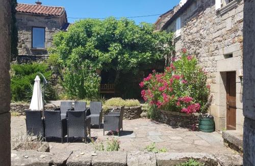Aujac Casa | La Patouille Comfortable holiday residence