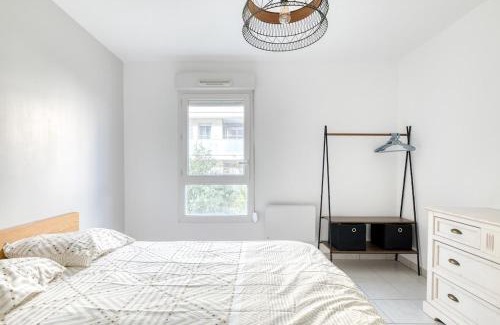 Vaulx En Velin Village Apartamento | La Pause Urbaine - Proximité Lyon - Terrasse Privée