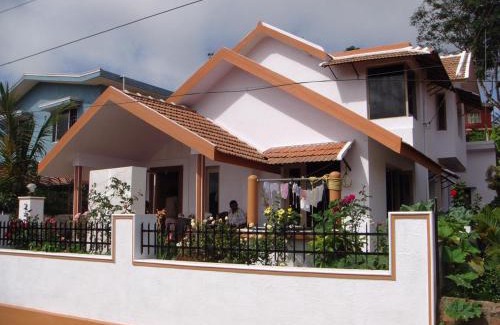 Katakeri Rural Apartamento | La Paz Coorg homestay at Madikeri town