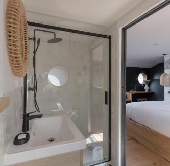 Tournon-sur-Rhone Casa | LA PENICHE - Bed And Bicycle - Tournon