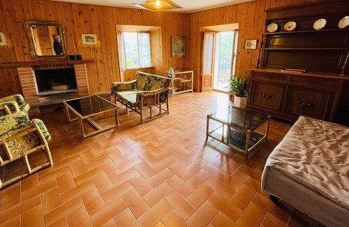 Orbregno Casa | La Pergola Stone House in Orbregno