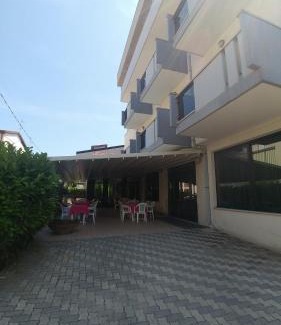 Roseto degli Abruzzi Hotel | La Perla B&B Hotel