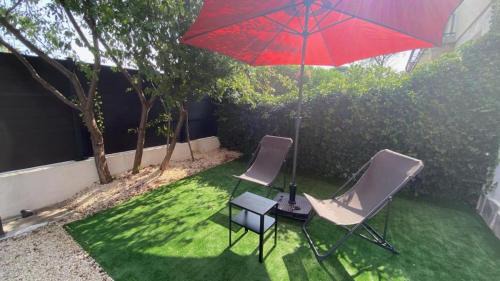 Nyons Apartamento | La perle de provence, appartement neuf en rez de Jardin clos, au calme, clim, salle d'eau dans chaque chambre, à 900m du centre de Nyons