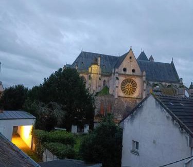 Chambly Apartamento | La perle rare Chambly, Proche Parc Astérix , château de Chantilly