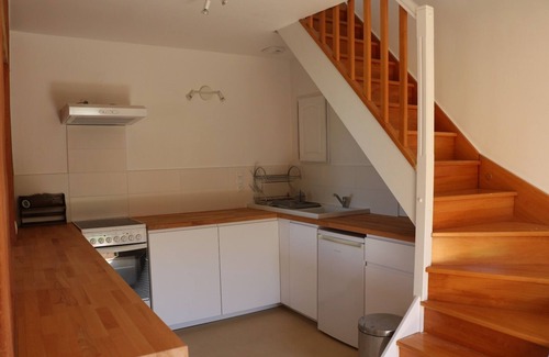 Les Abrets en Dauphine Casa | La Petite Grange - renovated furnished rental, between lakes, mountains and nature