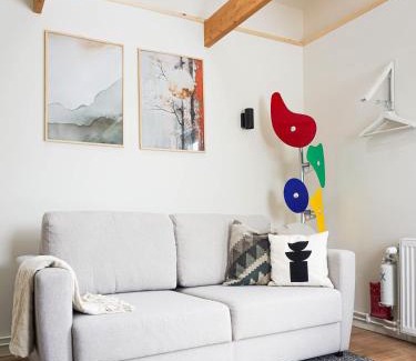 Haninge Apartamento | La Petite bohéme with free parking