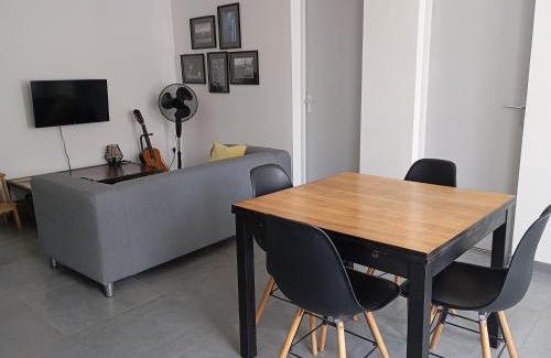 Saint-Florent-le-Vieil Apartamento | La Petite Florentine