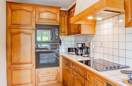 La Celle-en-Morvan Casa | la Petite Folie de Clothilde