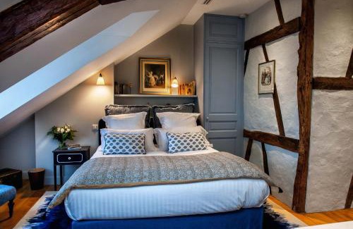 Honfleur Cama Y Desayuno | La Petite Folie
