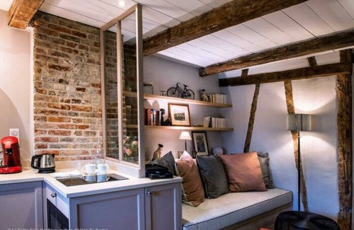 Honfleur Casa | La Petite Folie