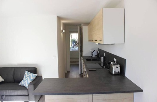 Le Rayol Apartamento | La petite Rascasse, Apartment with sunny terrace