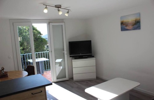 Le Rayol Apartamento | La petite Rascasse, Apartment with sunny terrace