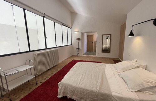 Fontvieille Villa | La Petite Glycine - within walking distance of Fontvieille