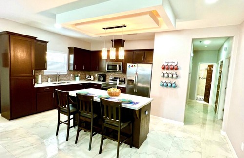 Pharr Apartamento | La Petite Magnolia, family and pet friendly