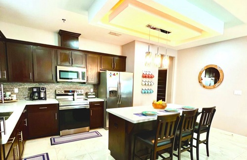 Pharr Apartamento | La Petite Magnolia, family and pet friendly