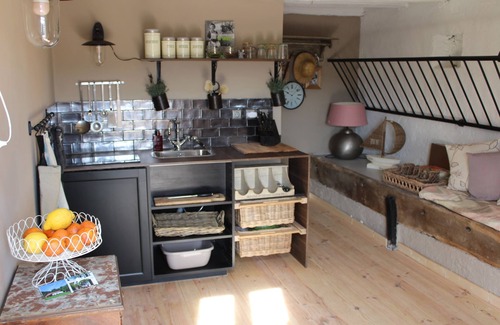 Youx Casa | La Petite Maison, una casa bonita y lujosa