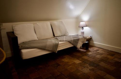 Mezilles Casa | LA PETITE MAISON DANS LA PRAIRIE