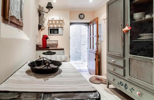 Villecroze Casa | La Petite Maison de Villecroze