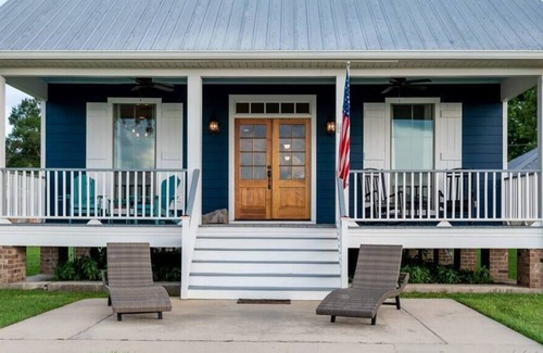 Ventress Casa | La Petite Maison du Lac | Quaint & Cozy Cottage