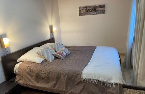 Les Echets Casa | La Petite Maison