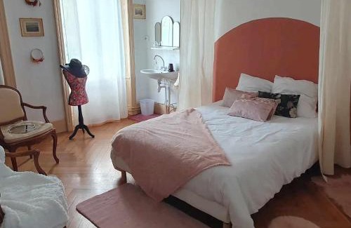 Bouilland Cama Y Desayuno | La Petite Porte Verte