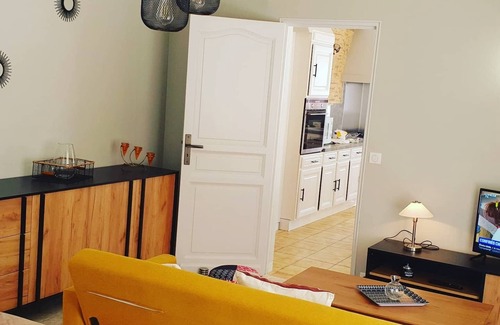 Saint-Andre-dAllas Casa | La Petite Salamandre, Gîte Climatisé, 3 Pour 1 à 5 Personnes Proche de Sarlat