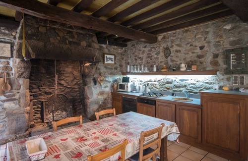 Belle-Isle-en-Terre Casa | La Petite Volière - BELLE ISLE EN TERRE