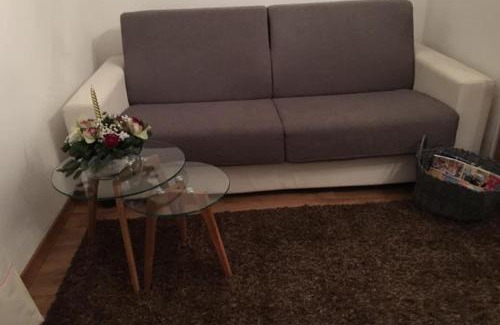 Austis Casa | La Piazzetta