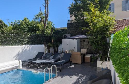 Montlucon Apartamento | La Piscine - Villa Valmy - Hypercentre - Gare SNCF