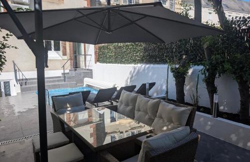 Montlucon Apartamento | La Piscine - Villa Valmy - Hypercentre - Gare SNCF
