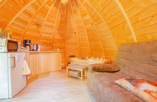 Chennegy Casa | La Pom de Pin - Chennegy