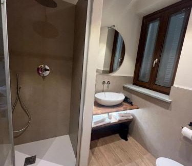 Saluzzo Cama Y Desayuno | La Porta delle Meraviglie