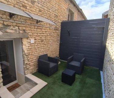 Neuville-de-Poitou Apartamento | La porte Bleue
