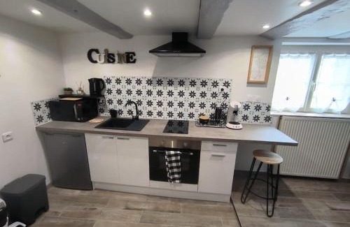 Neuville-de-Poitou Apartamento | La porte Bleue