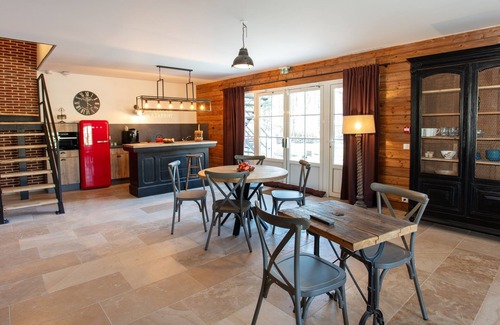 Fere-en-Tardenois Casa | La Porte d'Arcy - grand jardin et piscine privée