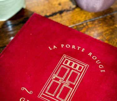 Oudenaarde Casa | La Porte Rouge - The Red Door