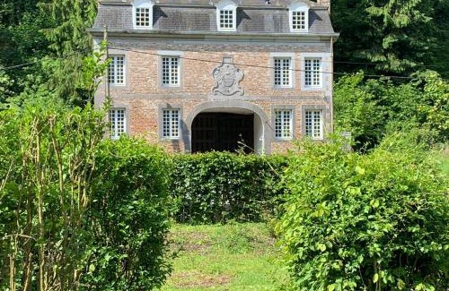 Marche-les-Dames Casa | La Porterie de l’Abbaye de Marche les Dames